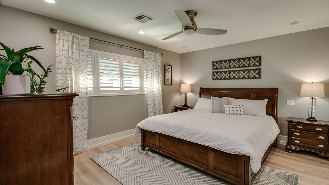 Photo of Bedroom in Sunburst Estates