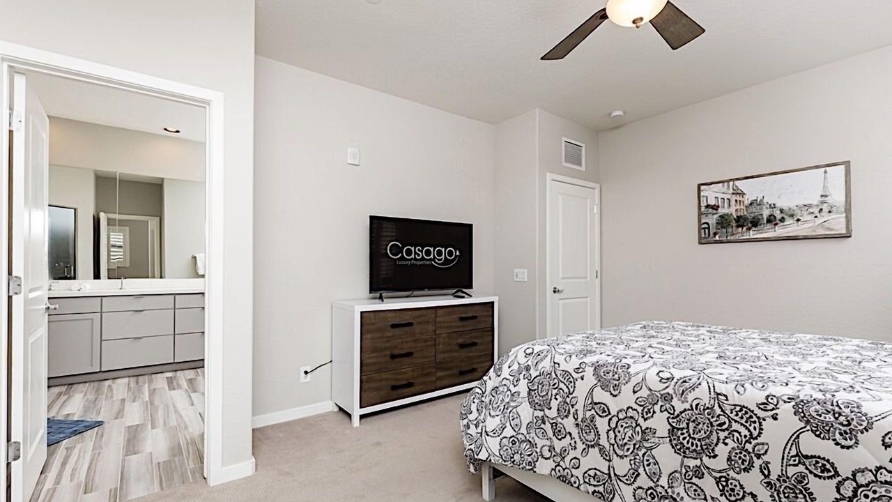 Photo of Bedroom in Desert Ridge