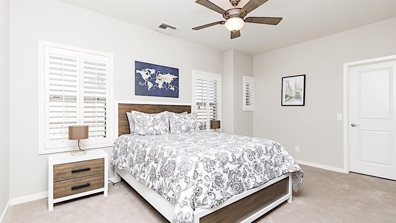 Photo of Bedroom in Desert Ridge