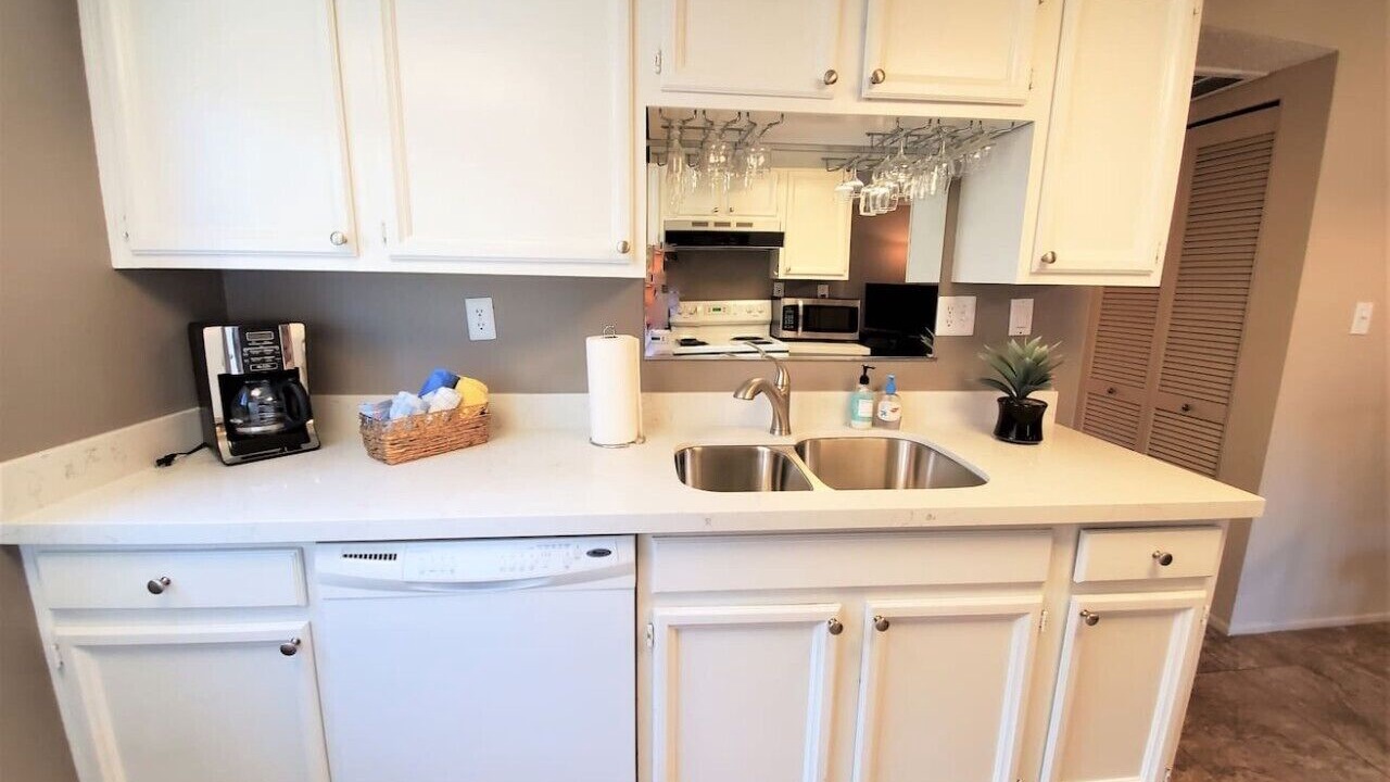 Photo of Kitchen in Winfield Place
