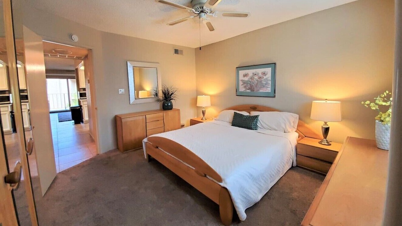 Photo of Bedroom in Winfield Place
