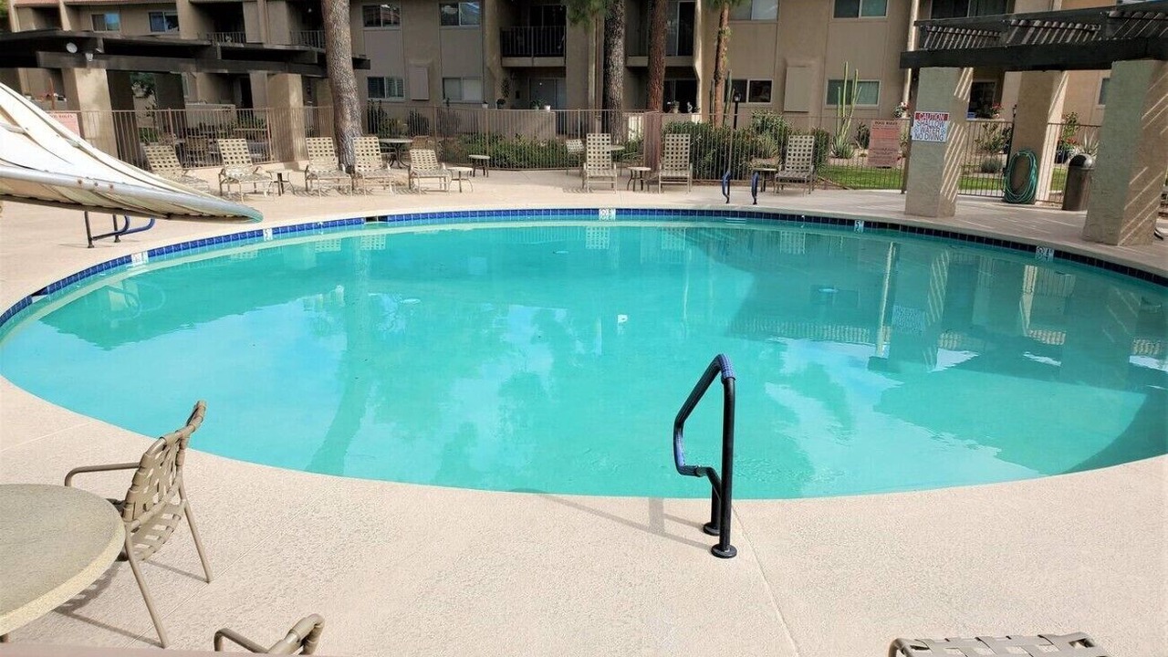 Photo of Outdoor in Winfield Place