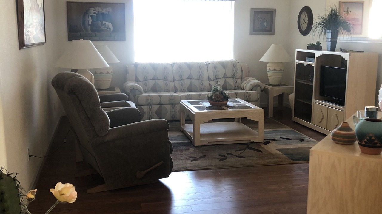 Photo of Livingroom in Bullhead City