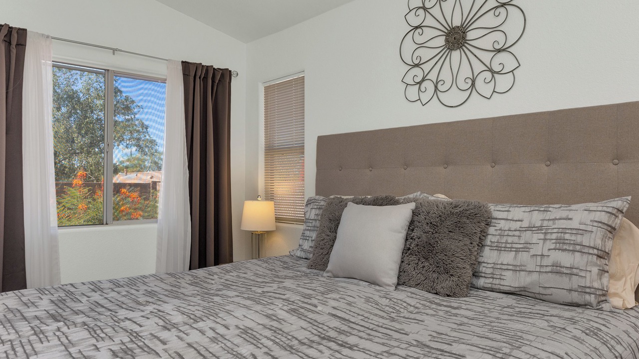 Photo of Bedroom in Dove Mountain