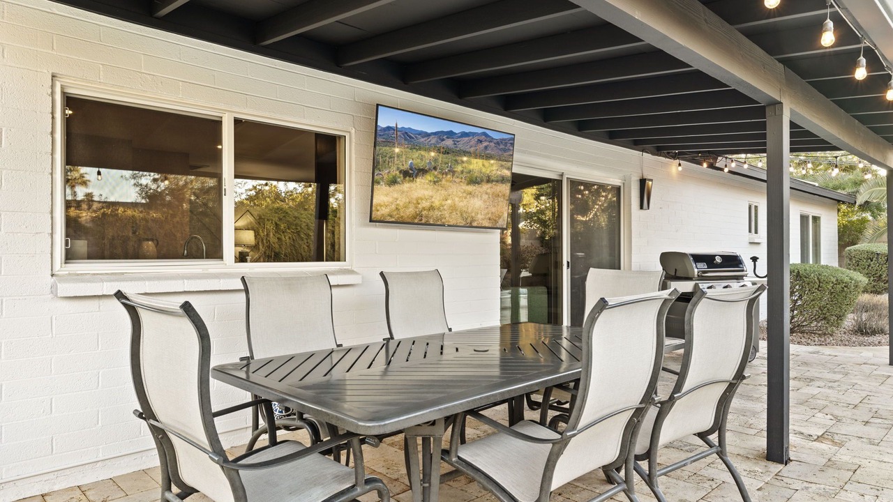 Photo of Outdoor in Paradise Valley Village