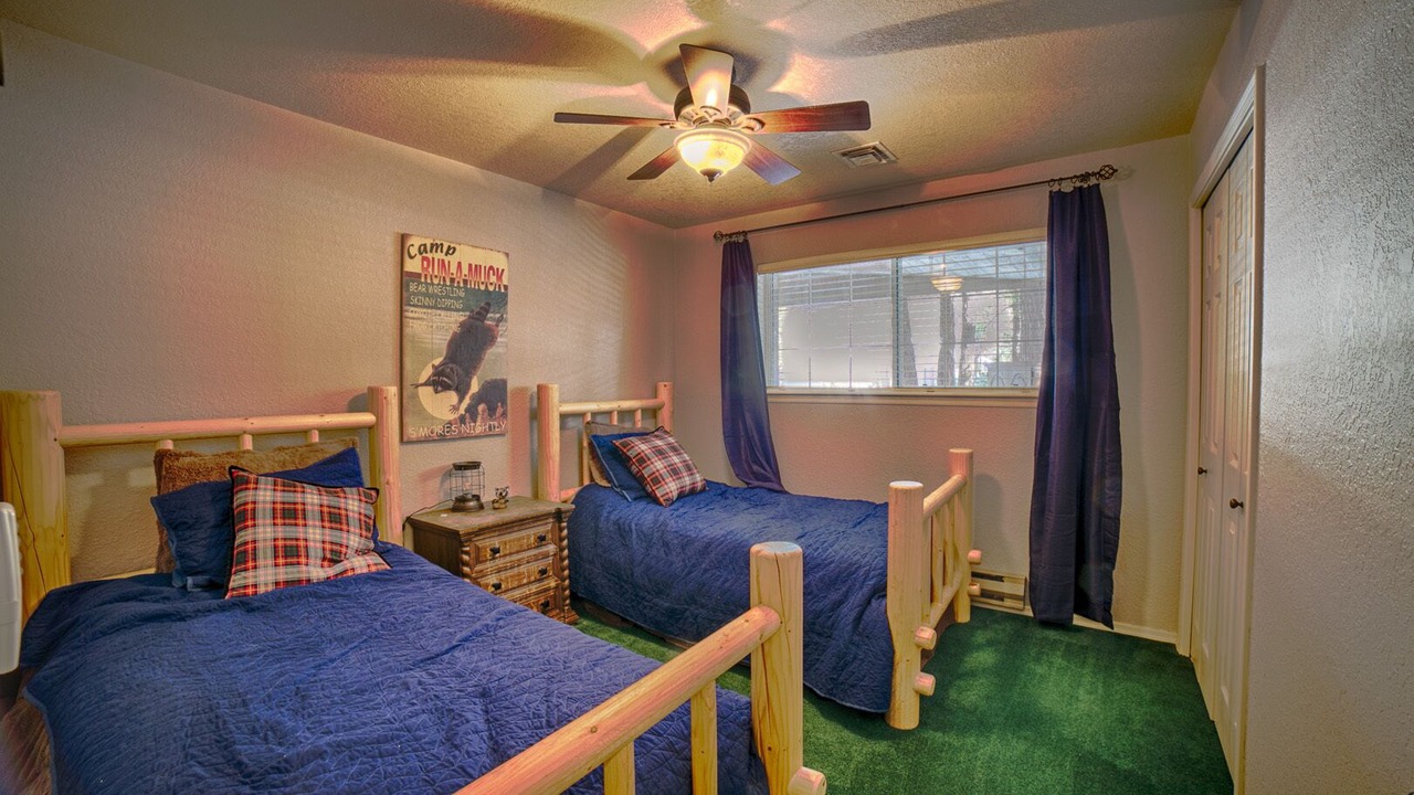 Photo of Bedroom in Pinetop