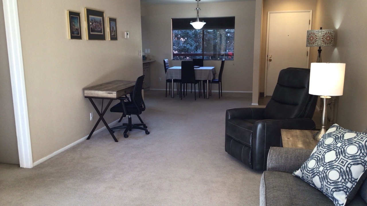 Photo of Livingroom in Paradise Valley Village