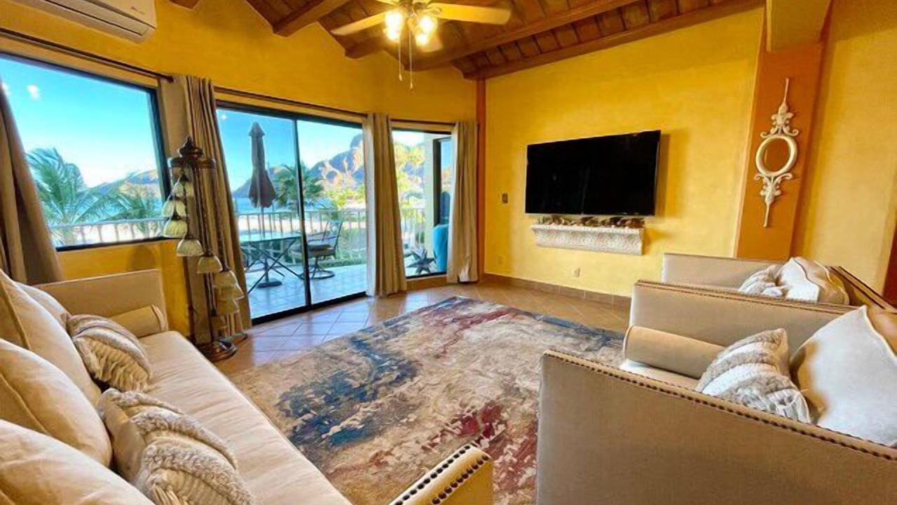 Photo of Livingroom in San Carlos