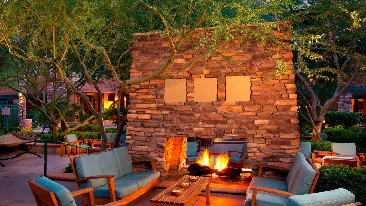 Photo of Outdoor in Paradise Valley Village