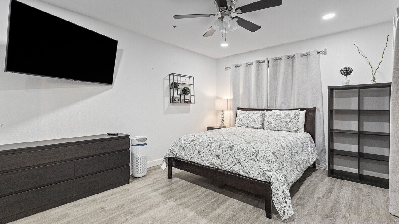 Photo of Bedroom in Camelback East