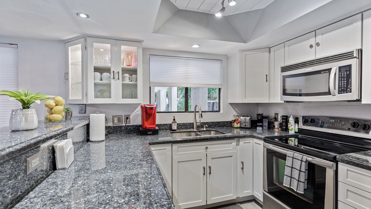 Photo of Kitchen in Camelback East