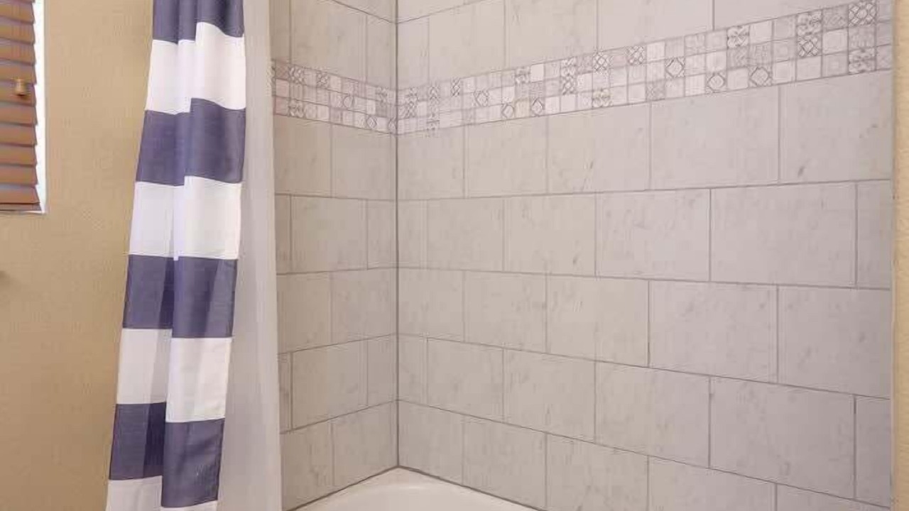 Photo of Bathroom in Paradise Park Vista