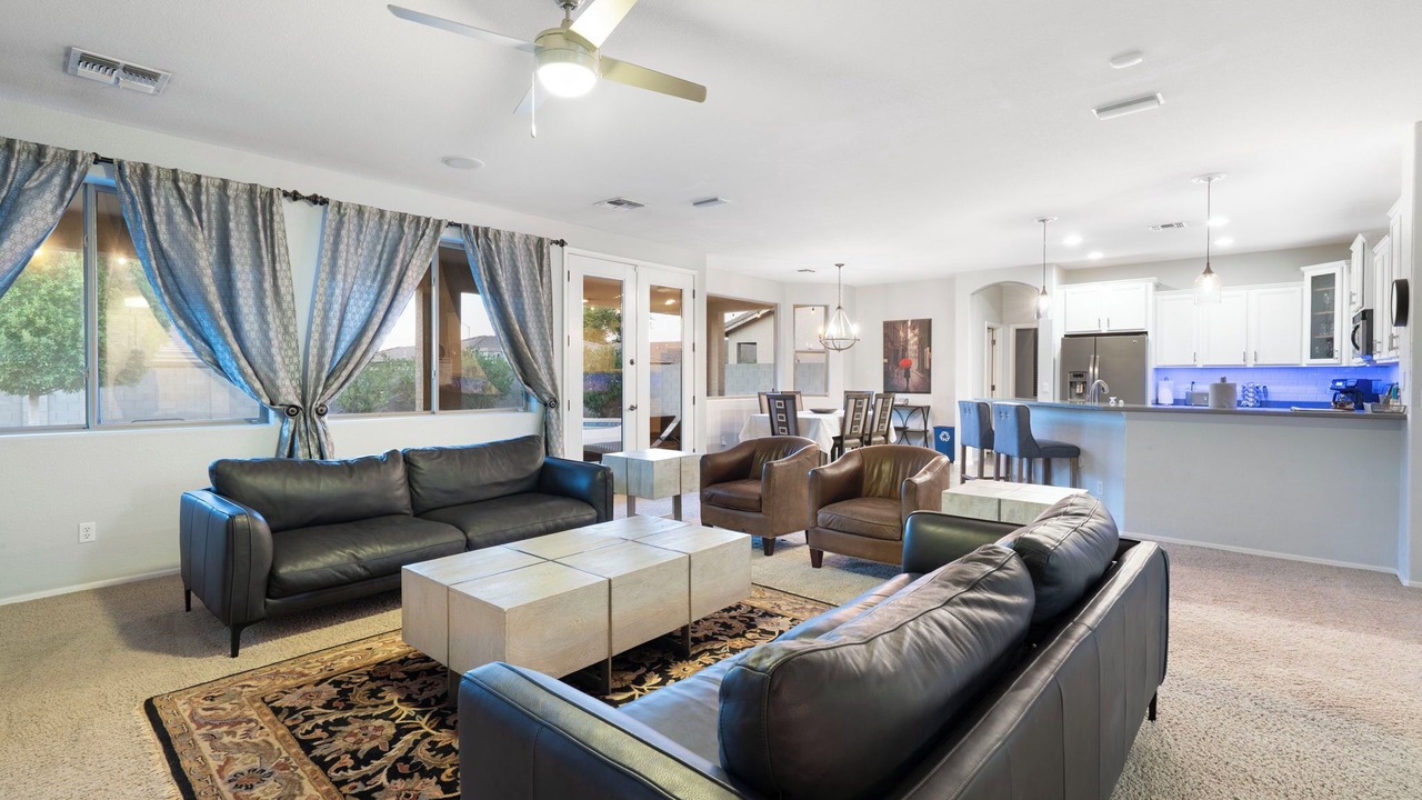 Photo of Livingroom in Rovey Farm Estates