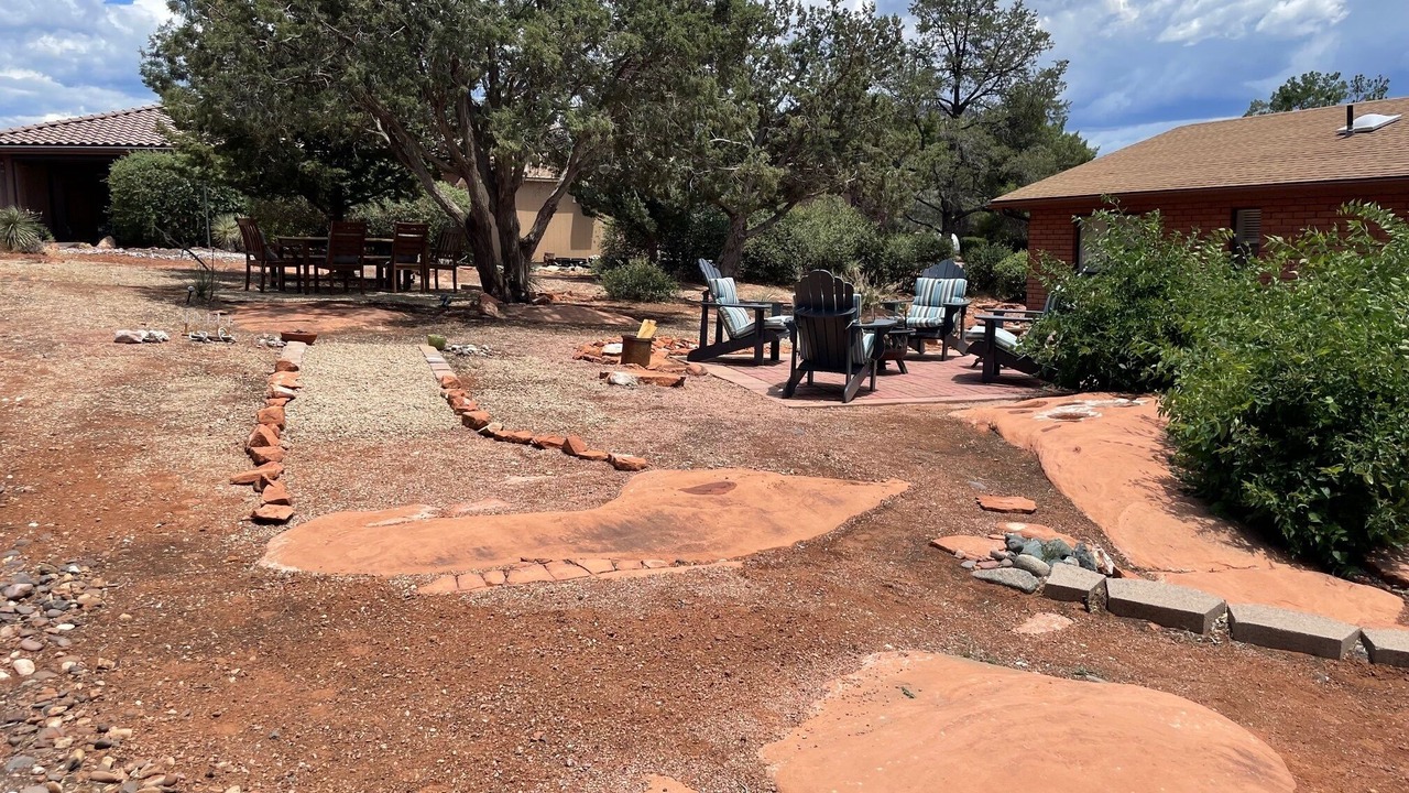 Photo of Outdoor in Oak Creek