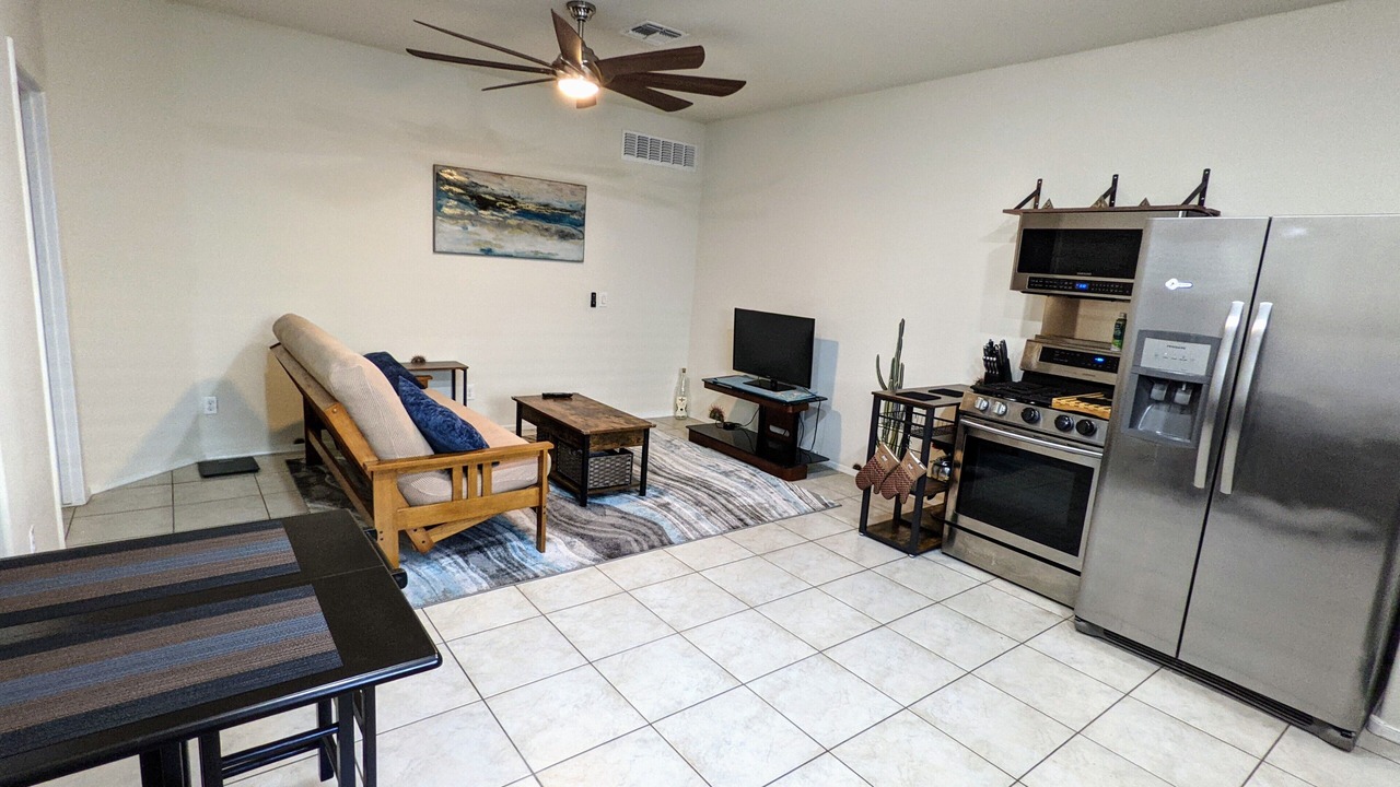Photo of Livingroom in Maricopa