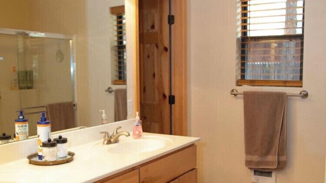 Photo of Bathroom in Pinetop