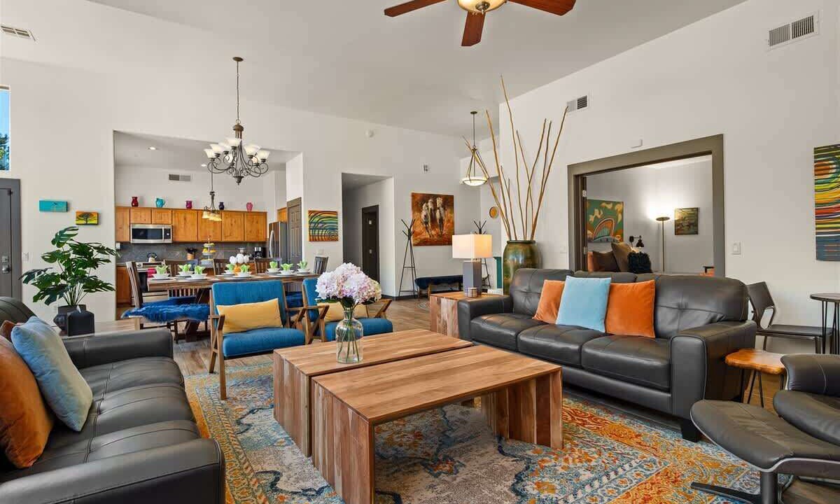 Photo of Livingroom in West Sedona
