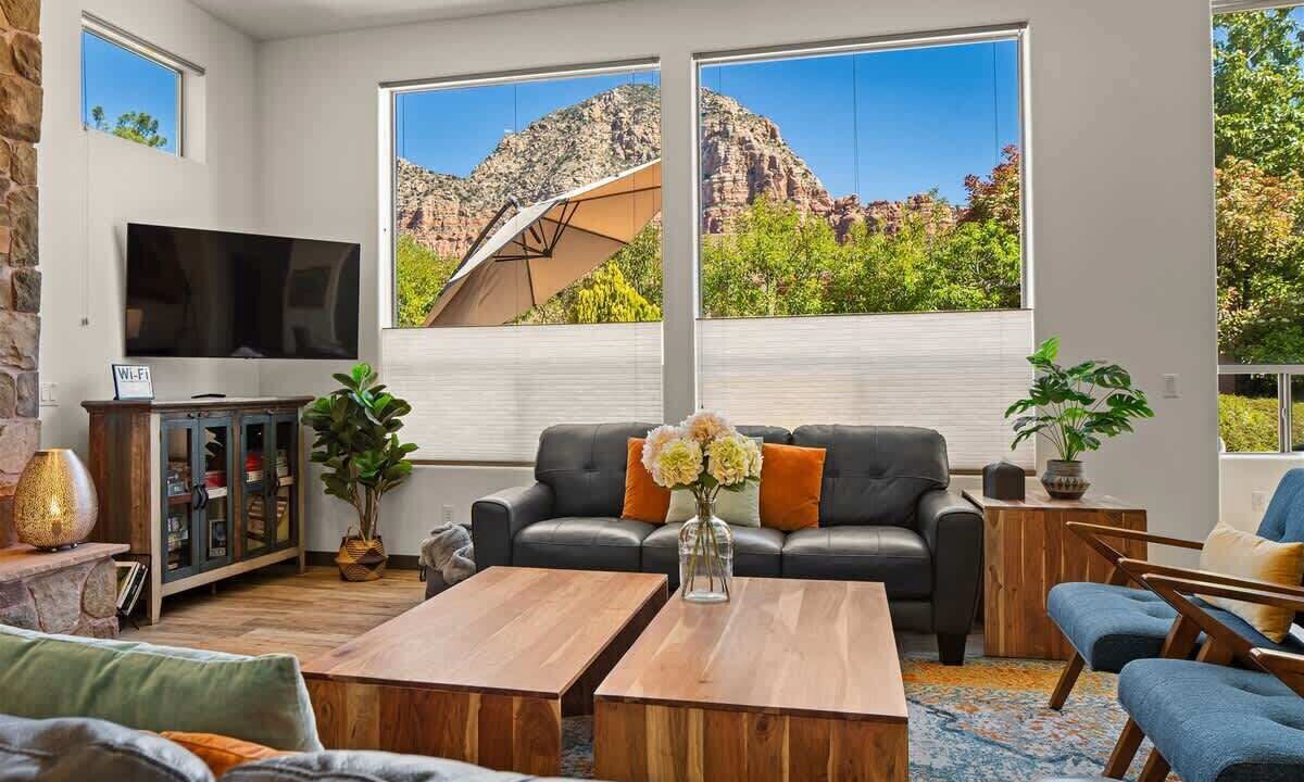 Photo of Livingroom in West Sedona