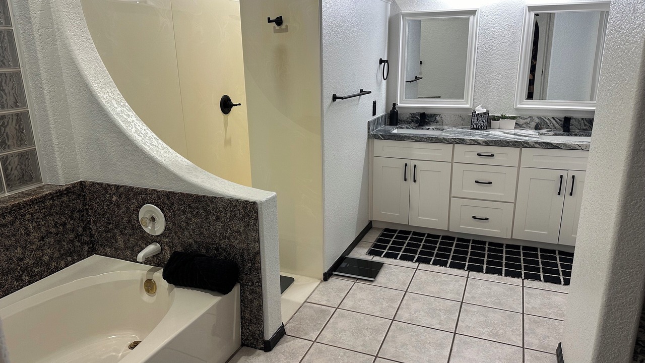 Photo of Bathroom in Lake Havasu City