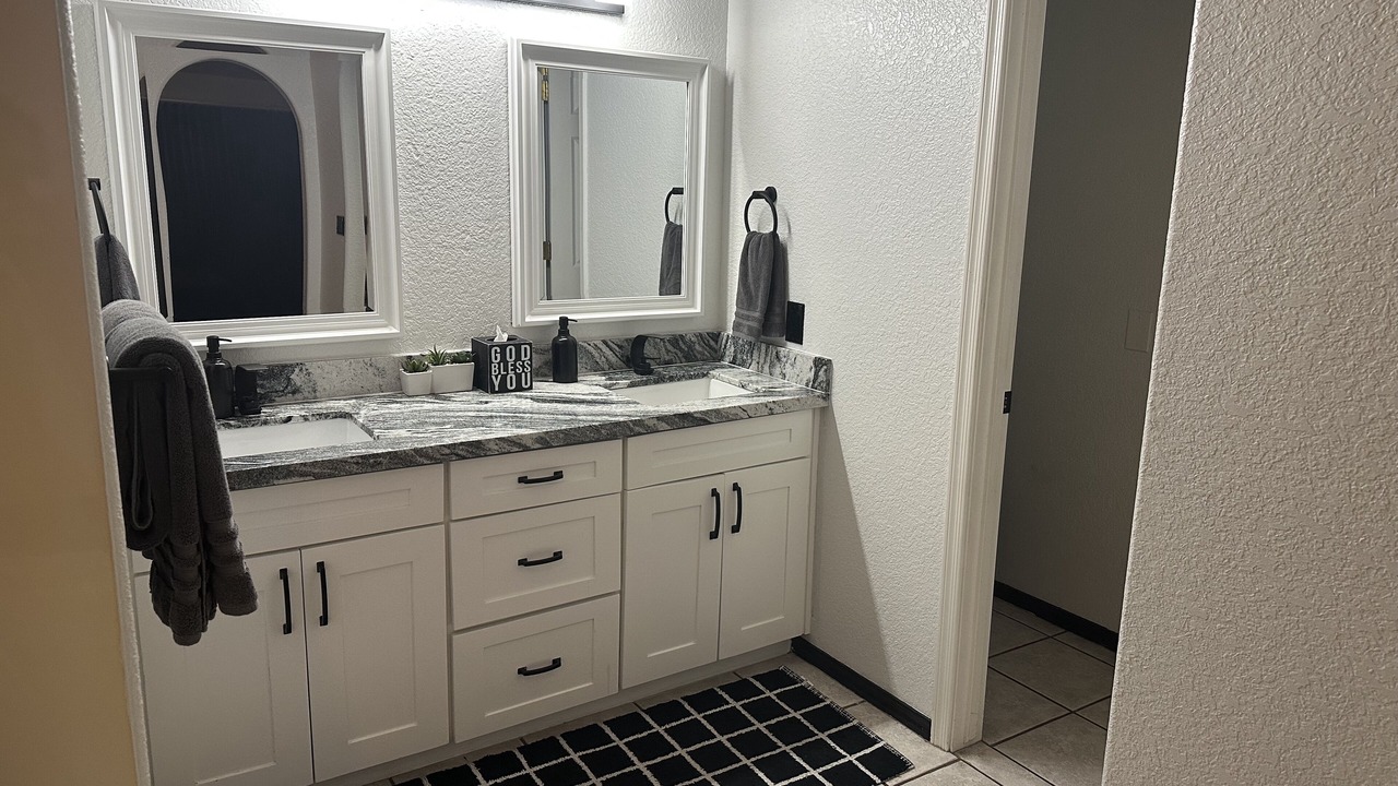 Photo of Bathroom in Lake Havasu City