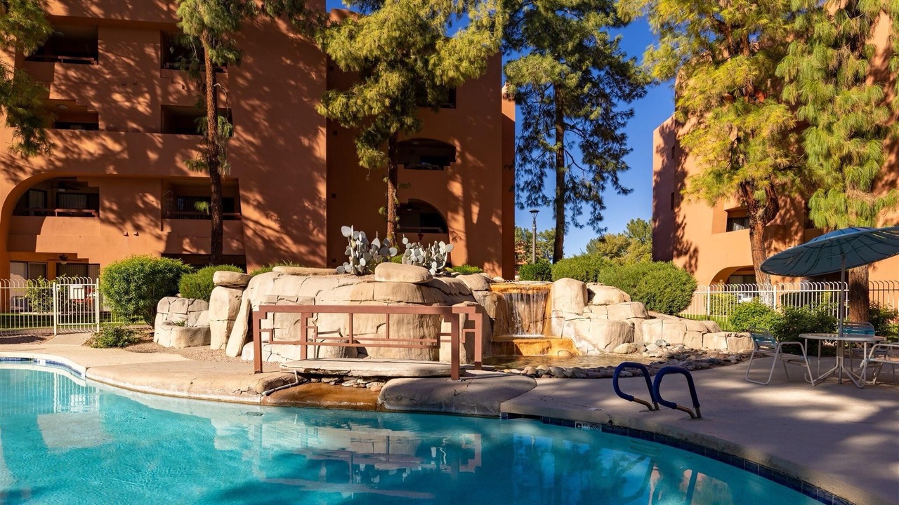 Photo of Outdoor in Paradise Valley Village