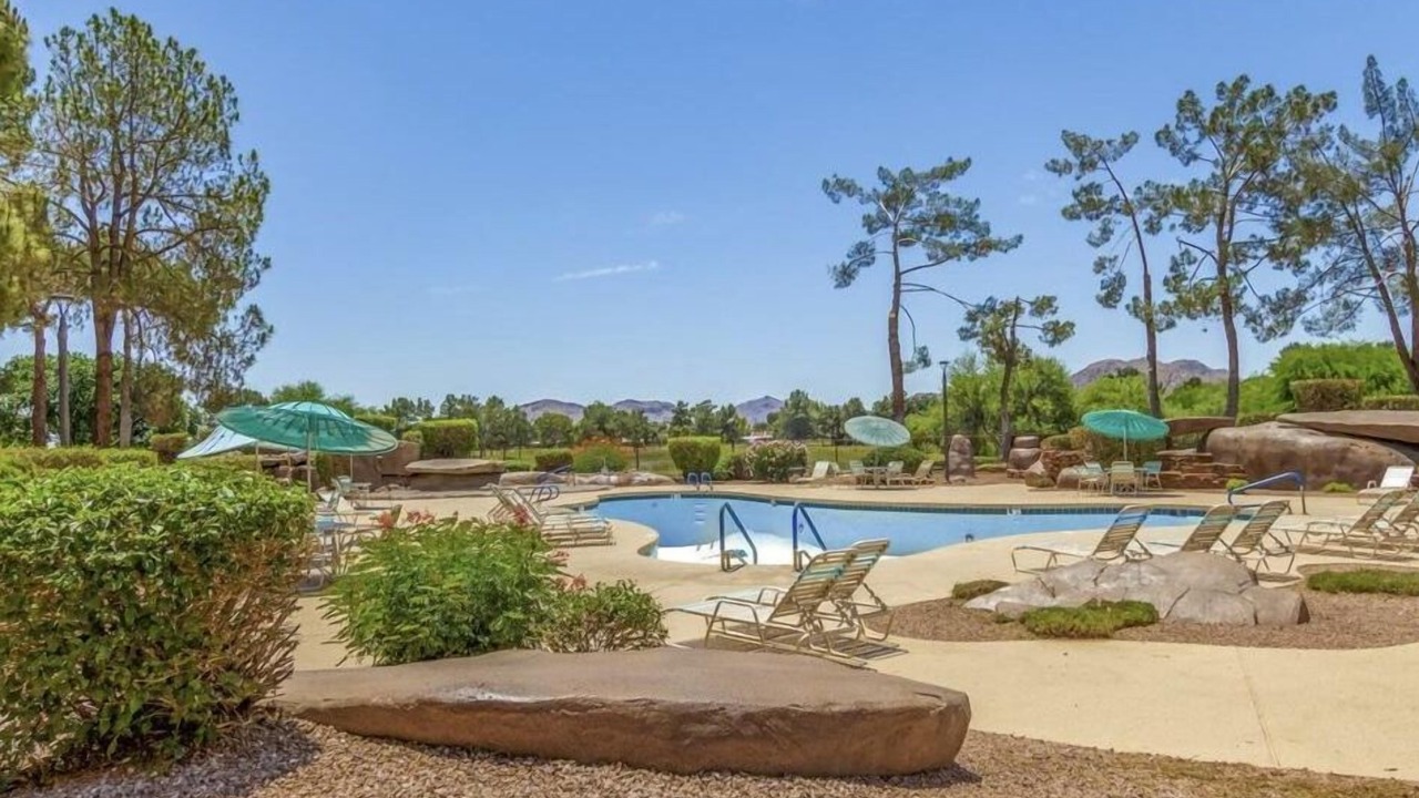 Photo of Outdoor in Paradise Valley Village