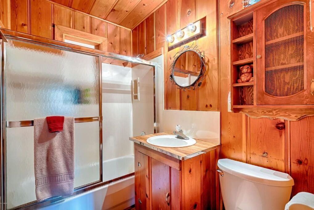 Photo of Bathroom in Pinetop-Lakeside