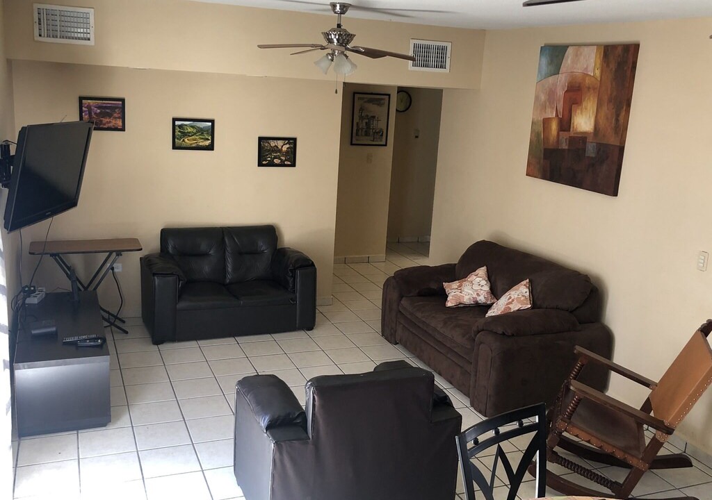 Photo of Livingroom in San Carlos