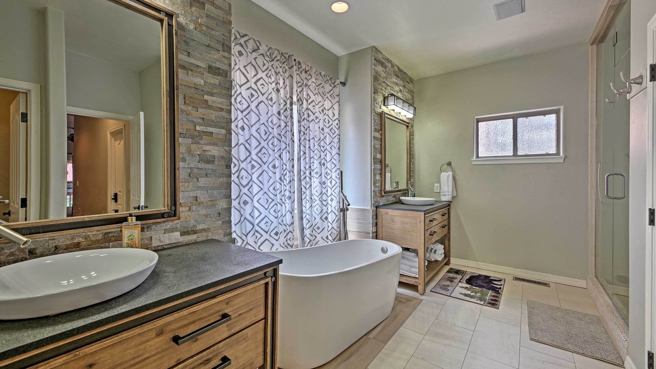 Photo of Bathroom in Pinetop