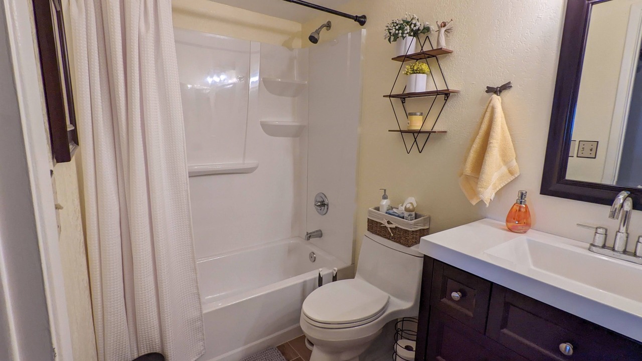 Photo of Bathroom in Westgreen Estates