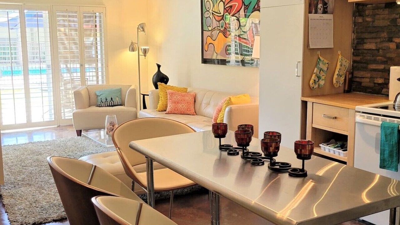 Photo of Livingroom in Encanto