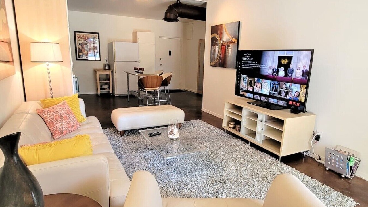 Photo of Livingroom in Encanto