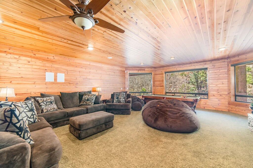 Photo of Livingroom in Summerhaven