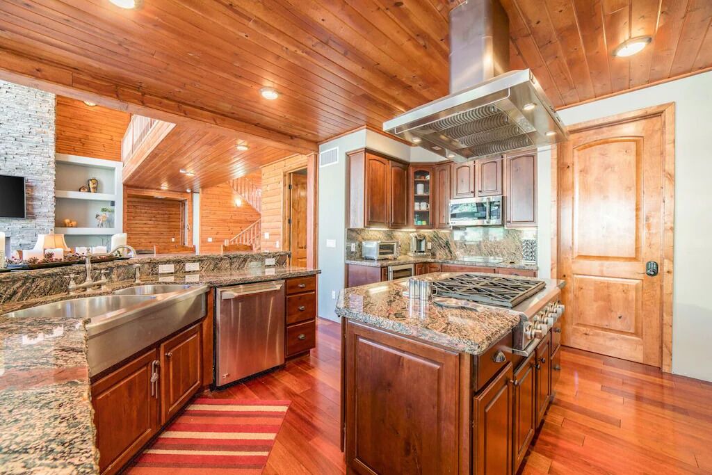 Photo of Kitchen in Summerhaven
