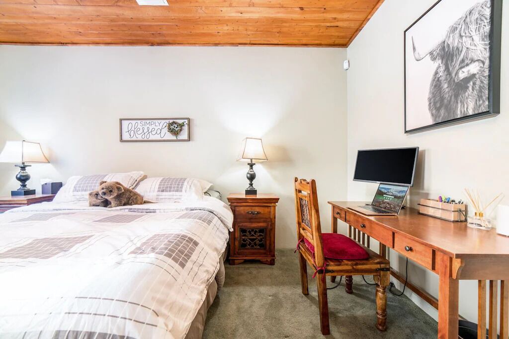 Photo of Bedroom in Summerhaven