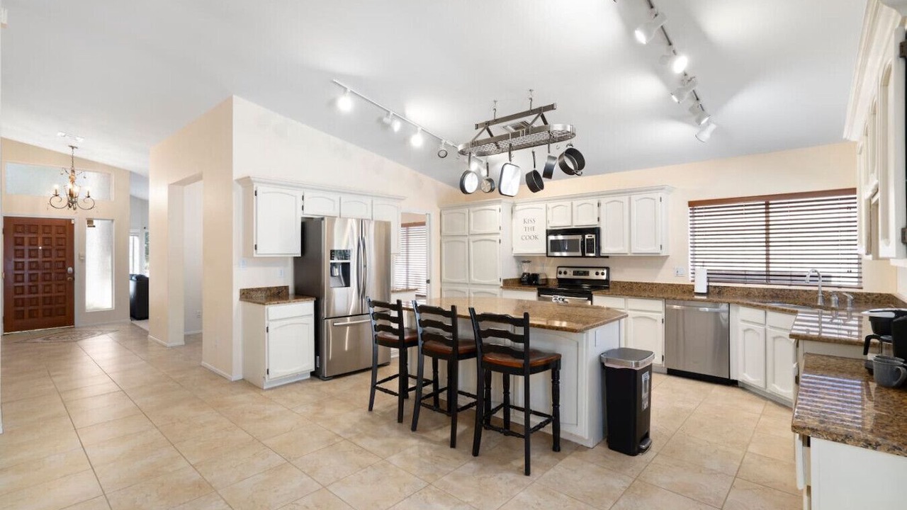Photo of Kitchen in Paradise Valley Village