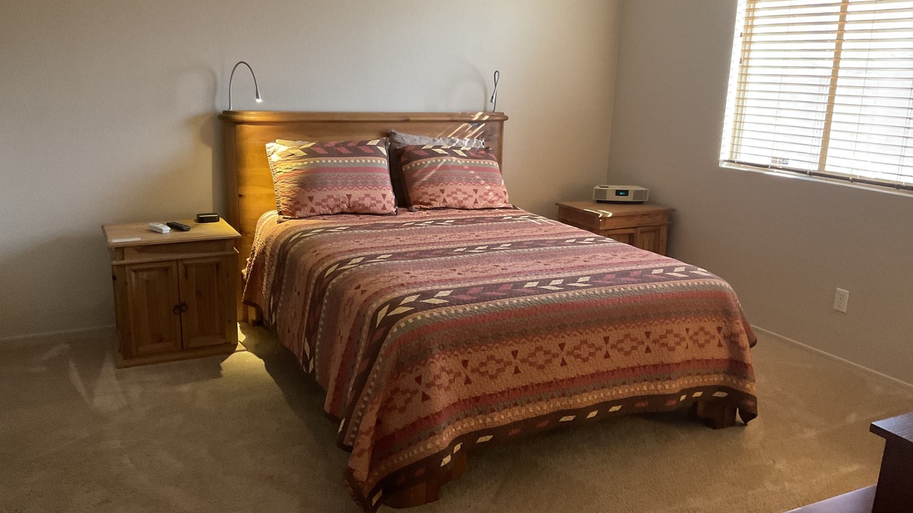 Photo of Bedroom in Gold Canyon