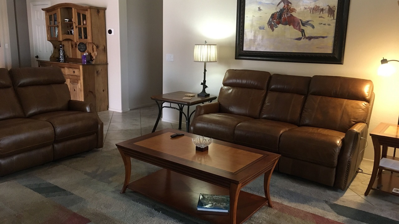 Photo of Livingroom in Gold Canyon