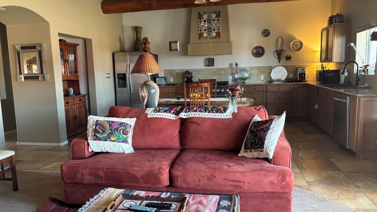 Photo of Livingroom in Maricopa