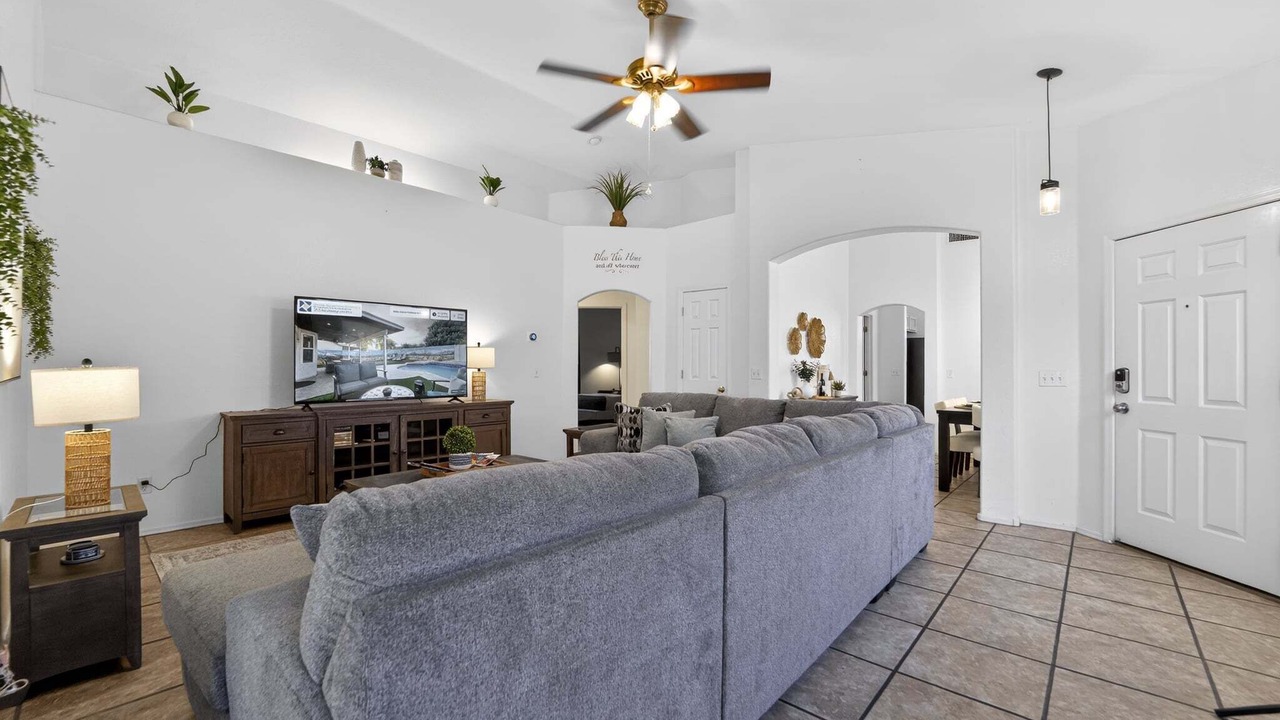Photo of Livingroom in Continental Ranch