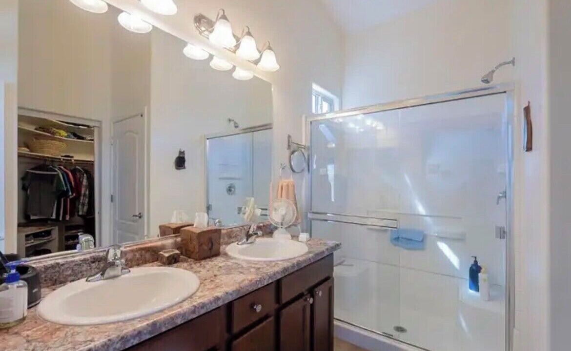 Photo of Bathroom in Colonia De Los Alamos