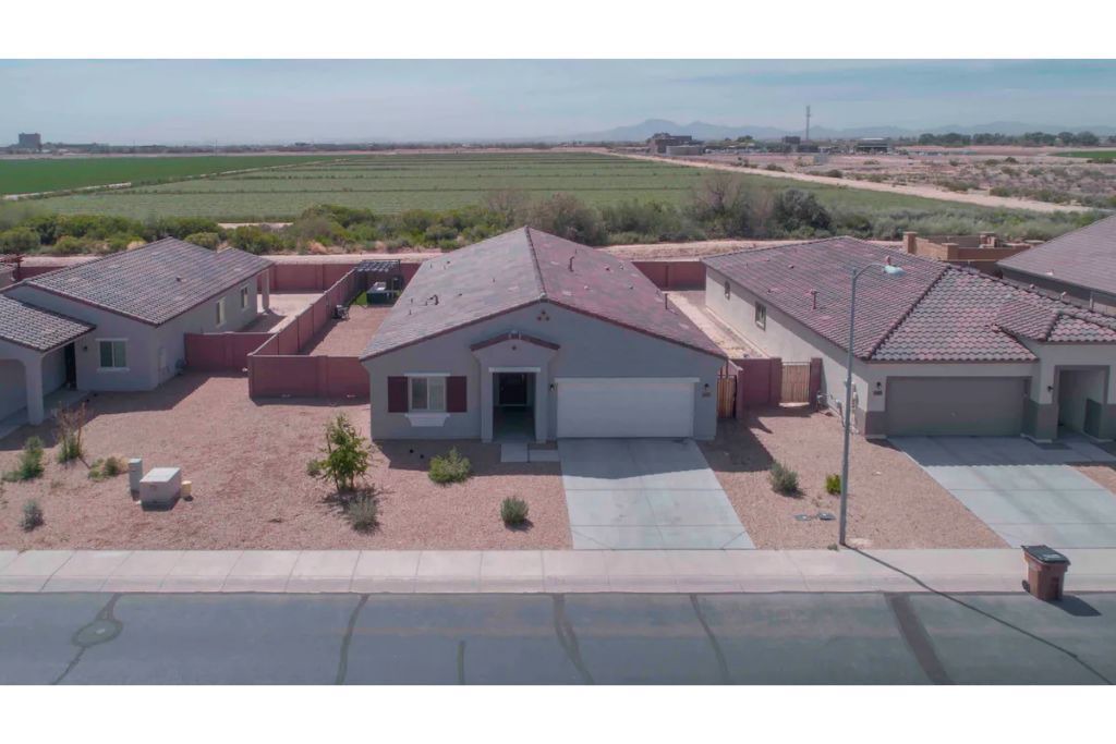 Photo of Outdoor in Maricopa