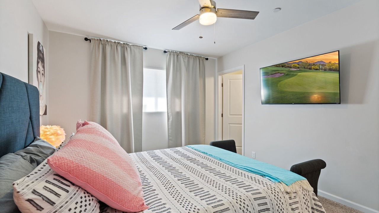Photo of Bedroom in Scottsdale Estates Ten