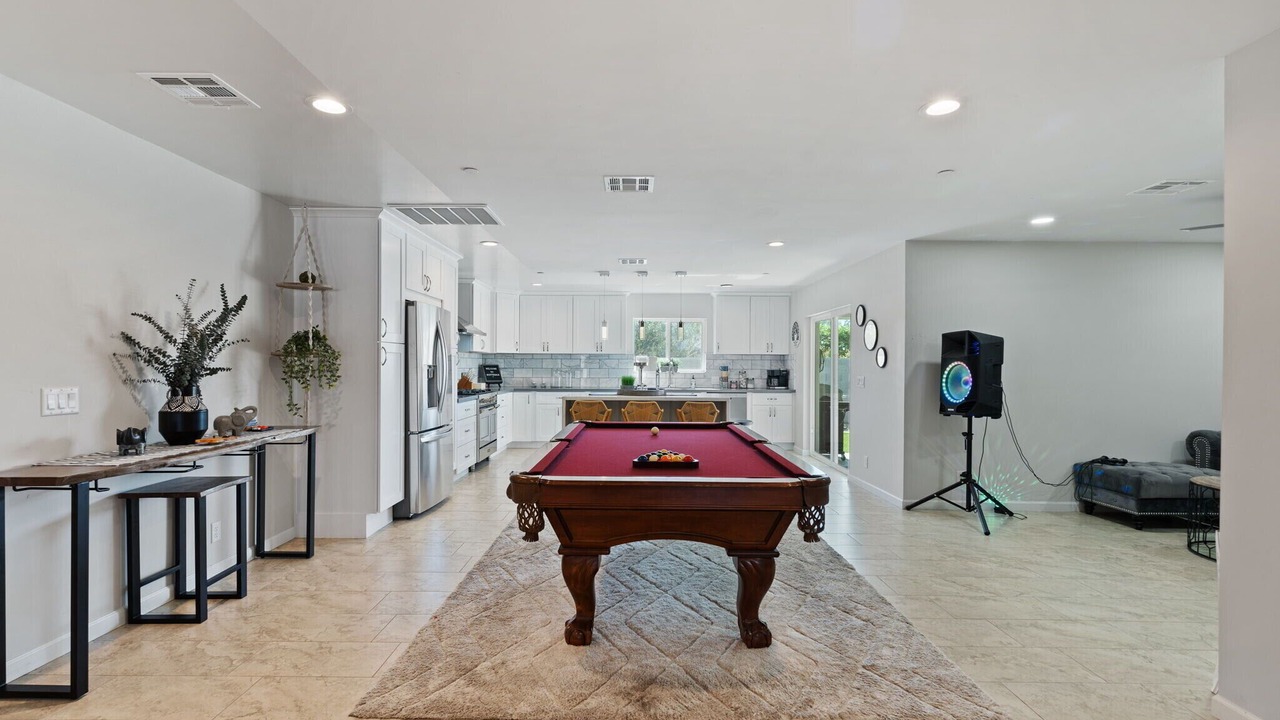 Photo of Bedroom in Scottsdale Estates Ten