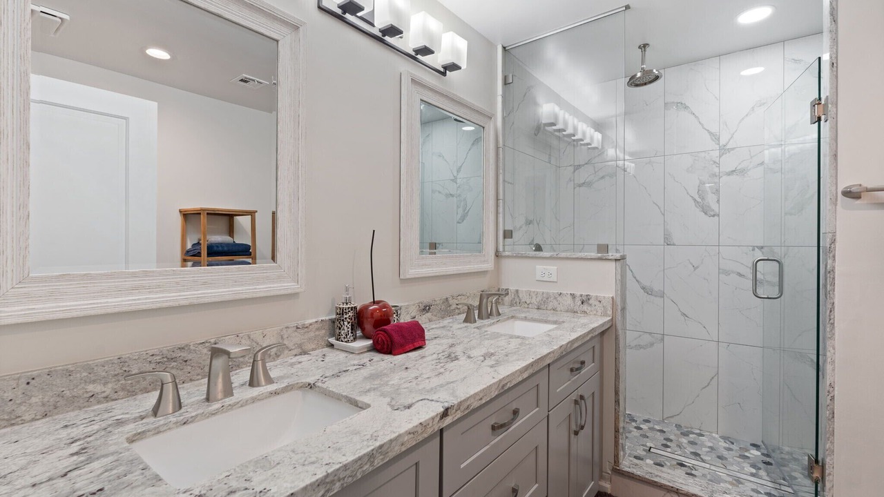Photo of Bathroom in Scottsdale Estates Ten