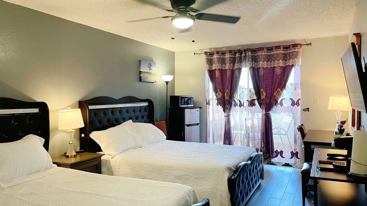 Photo of Bedroom in Inner Circle