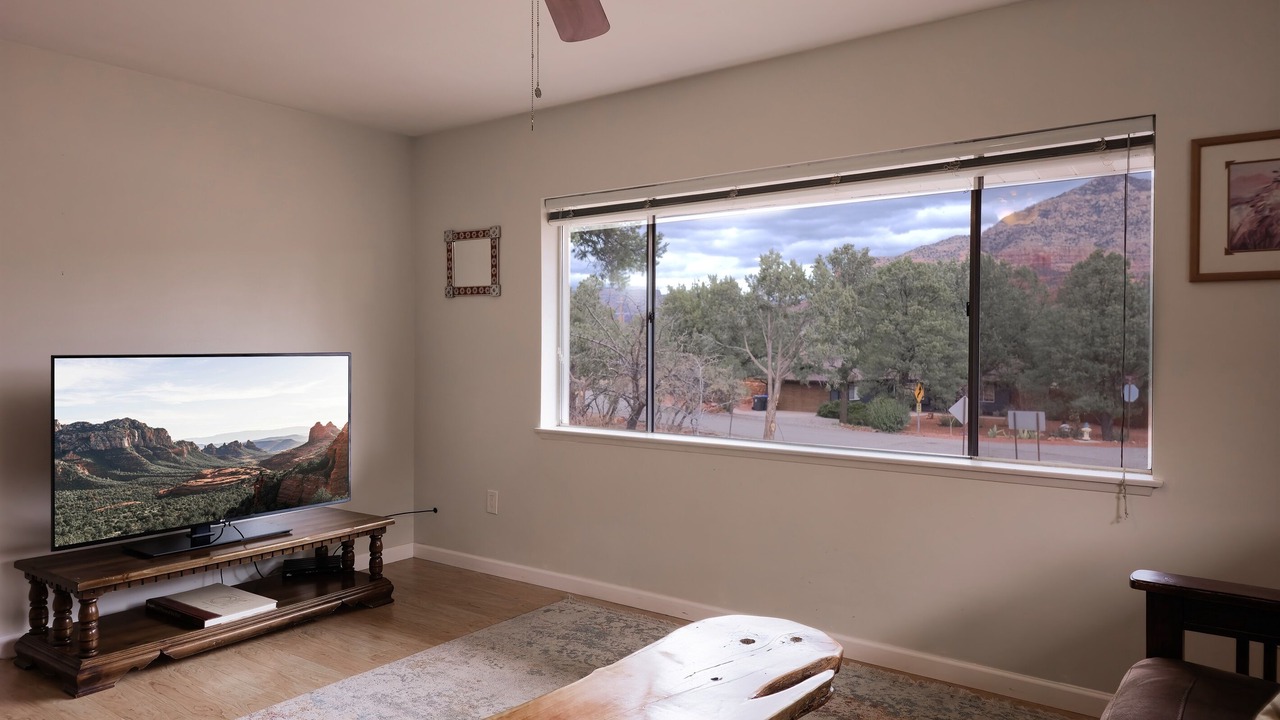 Photo of Livingroom in West Sedona