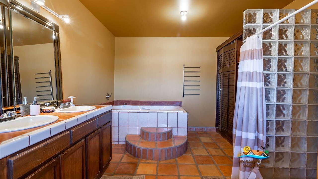 Photo of Bathroom in El Dorado Ranch