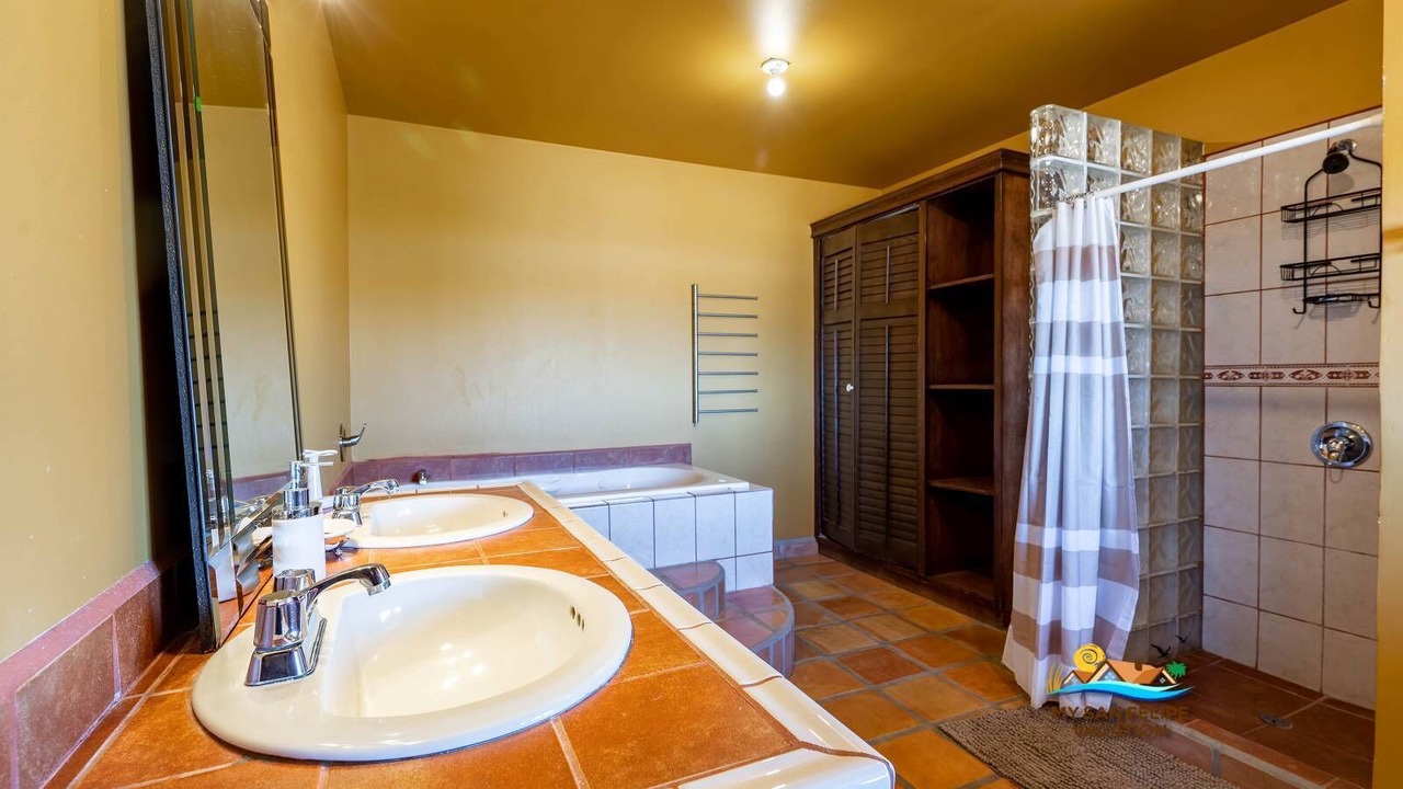 Photo of Bathroom in El Dorado Ranch