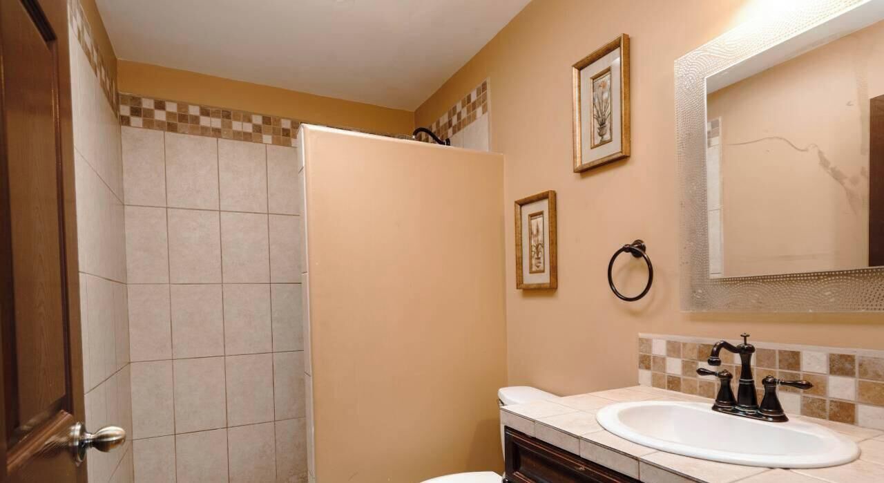 Photo of Bathroom in El Dorado Ranch